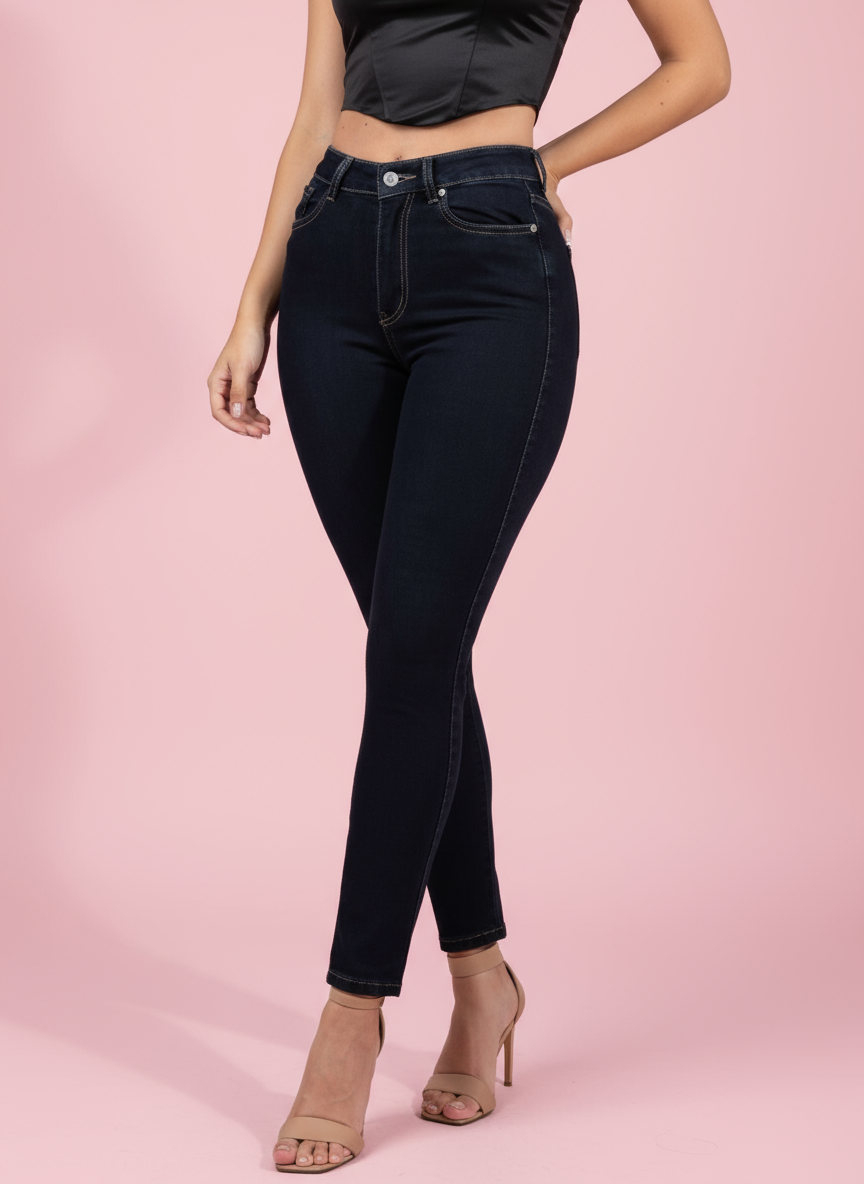 Bota Skinny Jean 13669-00 - Clean Full Body Model